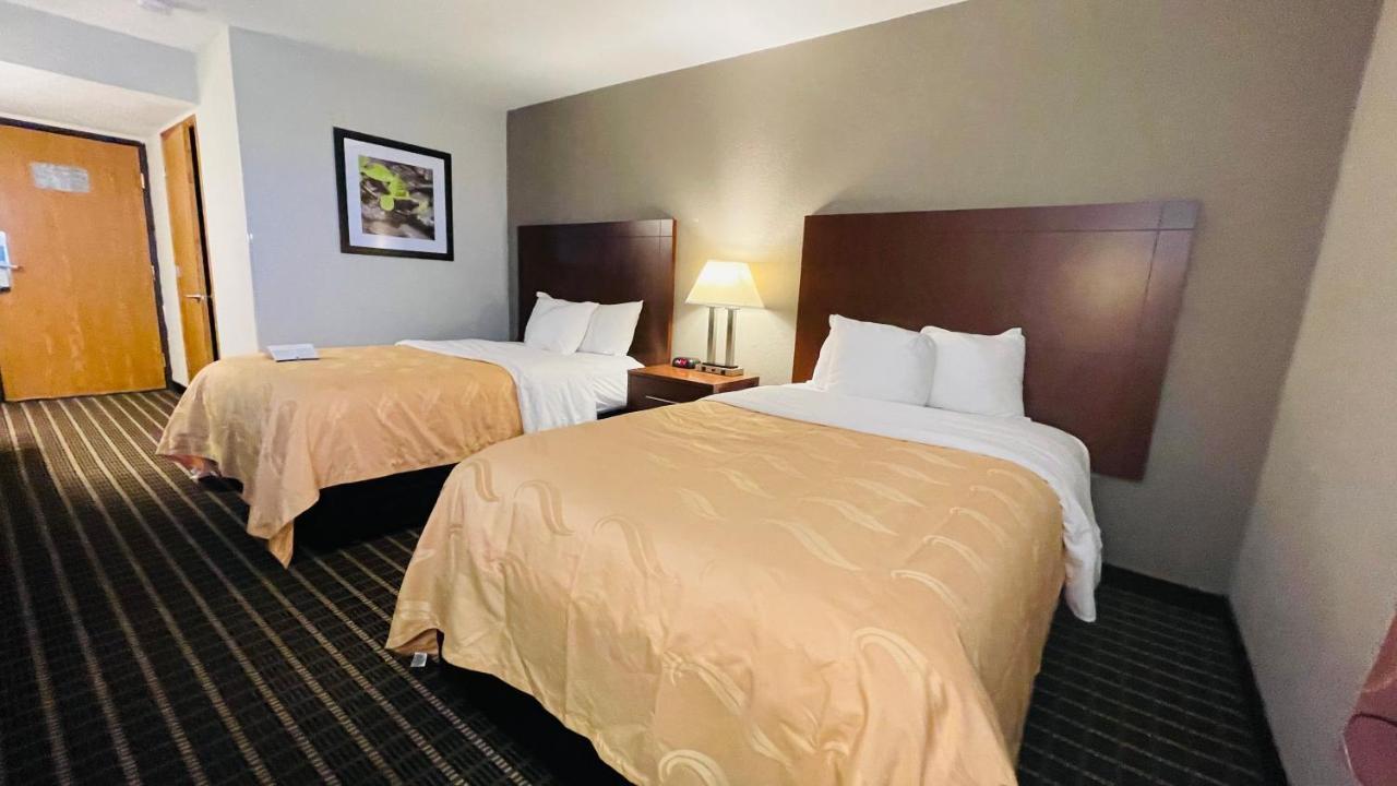 Quality Inn Madison West Near University Area Exterior photo