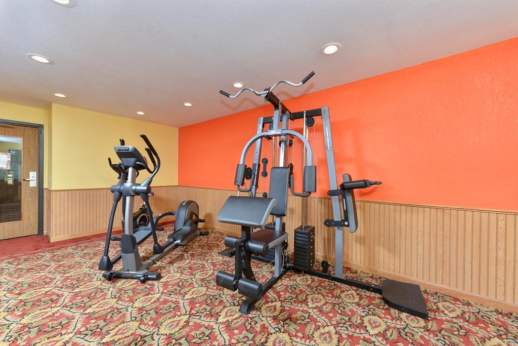 Quality Inn Madison West Near University Area Exterior photo