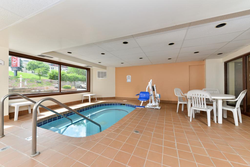 Quality Inn Madison West Near University Area Exterior photo