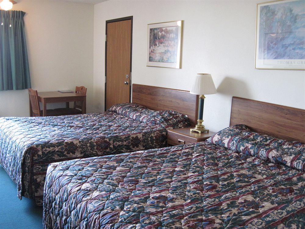 Quality Inn Madison West Near University Area Exterior photo