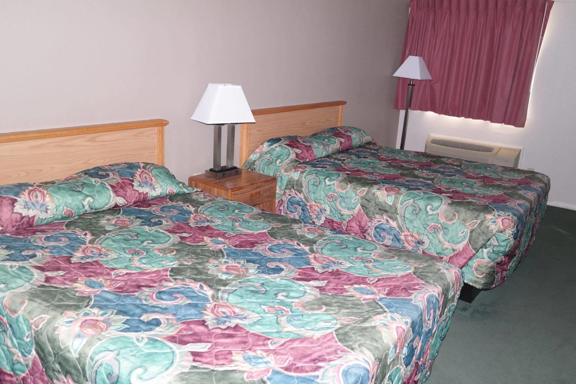 Quality Inn Madison West Near University Area Exterior photo